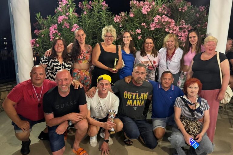 1 Umag 2025 – zajednička fotografija (završna večer)